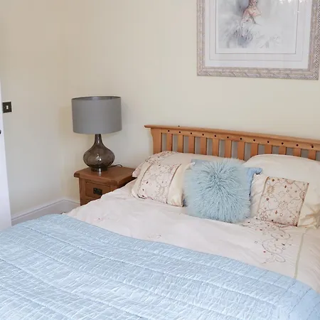 Little Langdale House * Bowness-on-Windermere